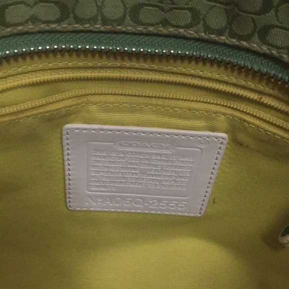 COACH Green and White Zebra Monogram Bag - Picture 4 of 7